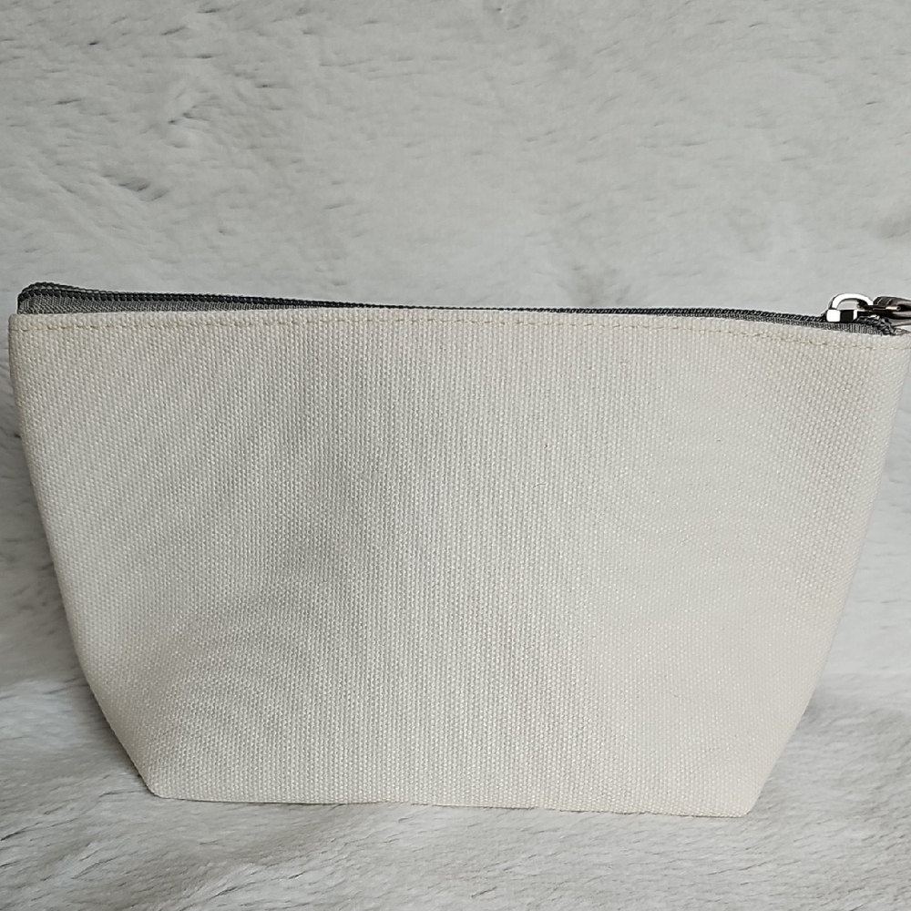 Kuromi Pouch - Picture 4 of 8